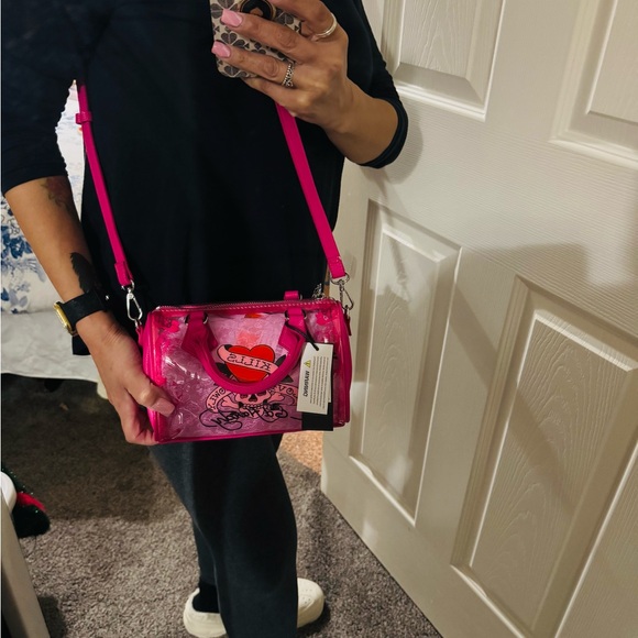 Ed hardy love kills slowly pink swim pvc beach crossbody barrel bag BNWT - Picture 8 of 8